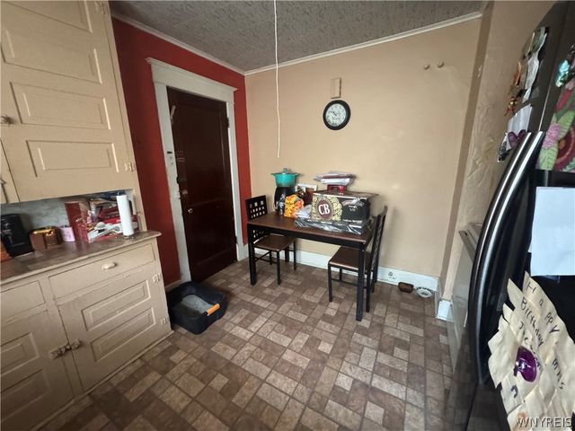 2419 Whitney Avenue, Niagara Falls, NY 14301