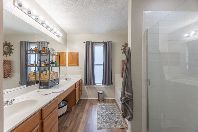 5260 Dillon Circle, Haltom City, TX 76137