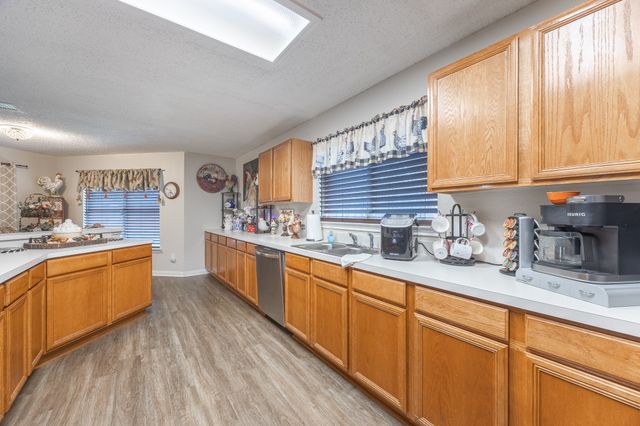 5260 Dillon Circle, Haltom City, TX 76137