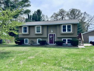 3775 Macarthur Road, Muskegon Twp, MI 49442