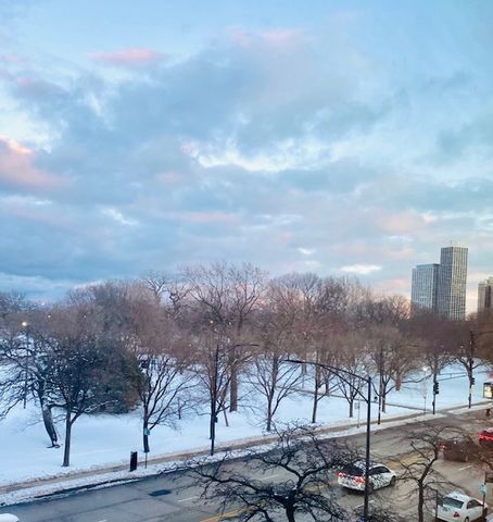 1850 N Clark Street 408, Chicago, IL 60614