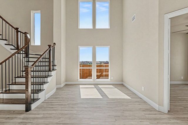 281 Hanging Garden Drive, Prosper, TX 75078