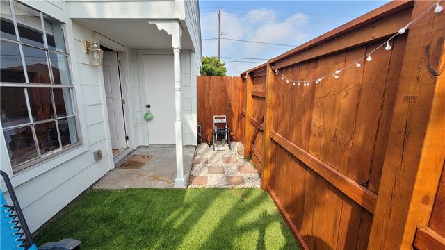 7252 The Mansions Dr D4, Corpus Christi, TX 78414