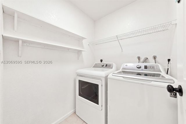 15872 NW 21st St, Pembroke Pines, FL 33028