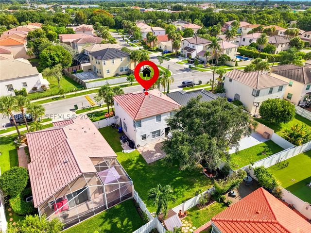 15872 NW 21st St, Pembroke Pines, FL 33028
