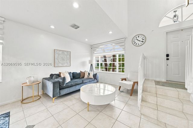 15872 NW 21st St, Pembroke Pines, FL 33028