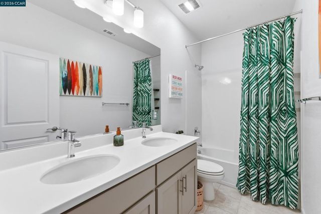 5 Brookdale Court, Pittsburg, CA 94565