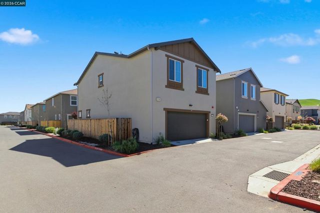 5 Brookdale Court, Pittsburg, CA 94565