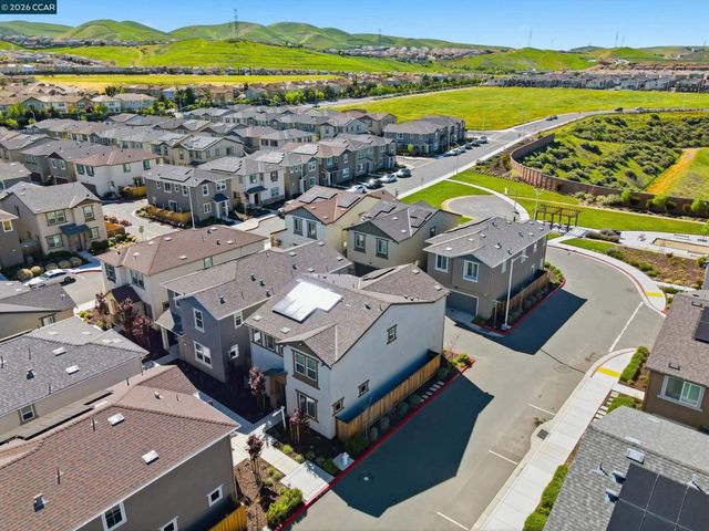 5 Brookdale Court, Pittsburg, CA 94565