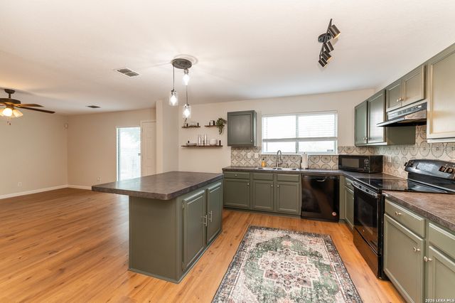 13111 Southton Run, San Antonio, TX 78223