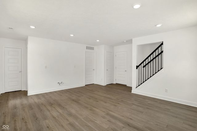 5906 Juna Avenue, Plainfield, IN 46168