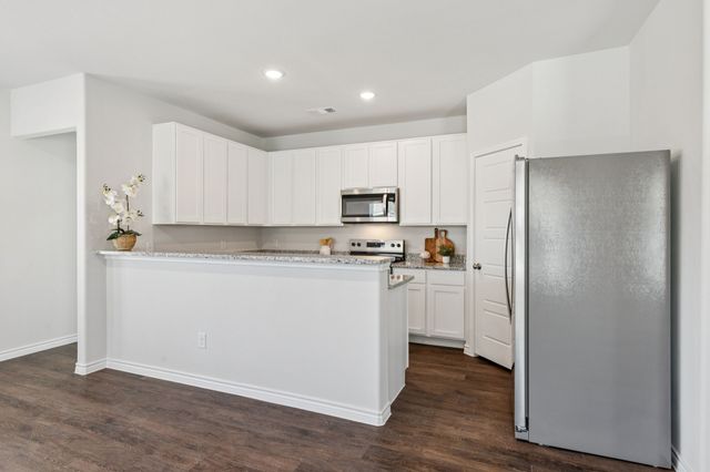 917 Rocket Plane Drive, Fort Worth, TX 76131