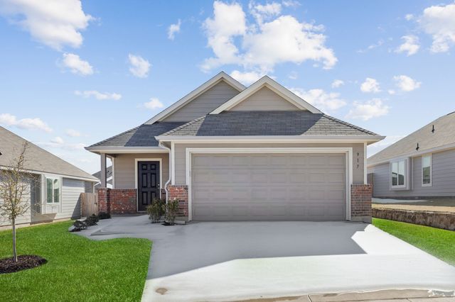 917 Rocket Plane Drive, Fort Worth, TX 76131