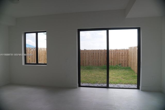 18970 SW 345th Ter, Homestead, FL 33034