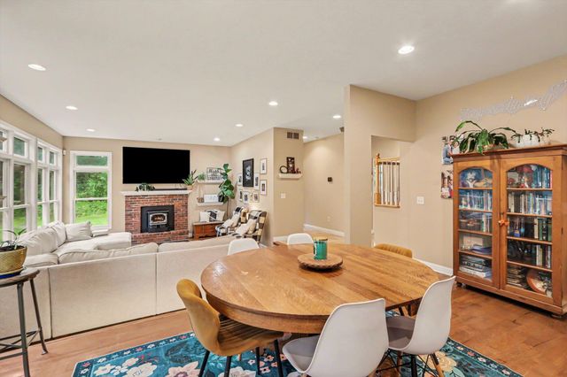 60887 Valley View Boulevard, Mattawan, MI 49071