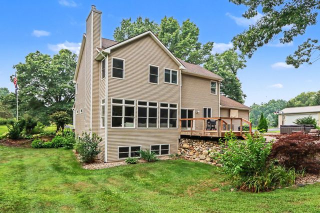 60887 Valley View Boulevard, Mattawan, MI 49071