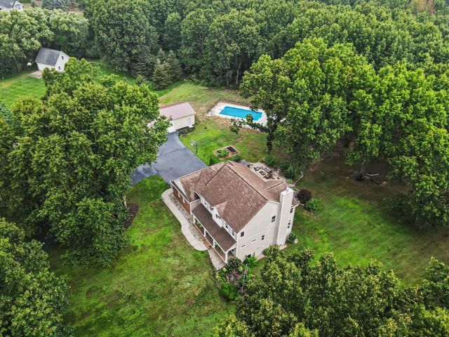 60887 Valley View Boulevard, Mattawan, MI 49071