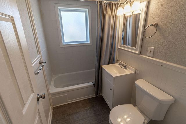 6007 N VICKIE DR, Columbia, MO 65202