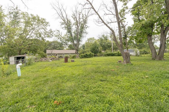 6007 N VICKIE DR, Columbia, MO 65202