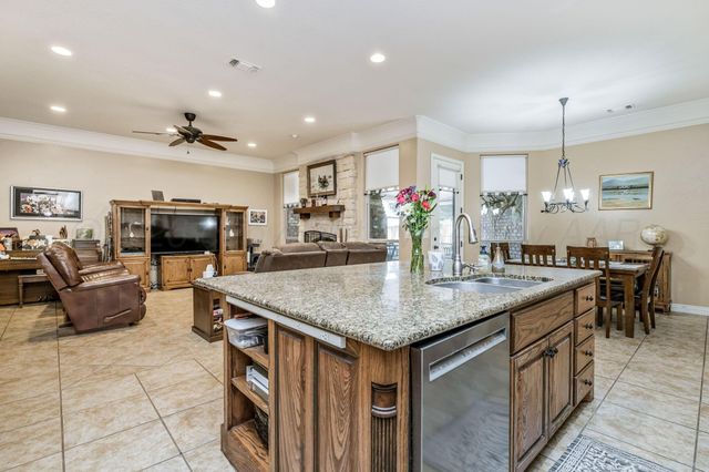 6705 Silverbell Lane, Amarillo, TX 79124
