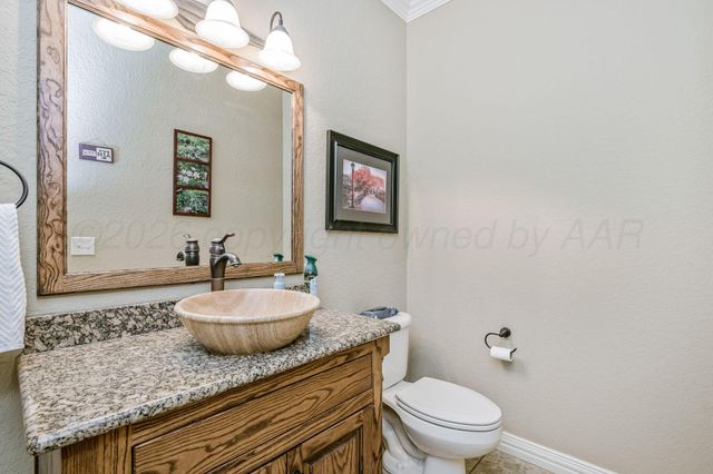 6705 Silverbell Lane, Amarillo, TX 79124