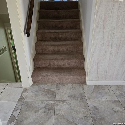 6331 mary jamison, Leon Valley, TX 78238