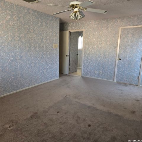 6331 mary jamison, Leon Valley, TX 78238