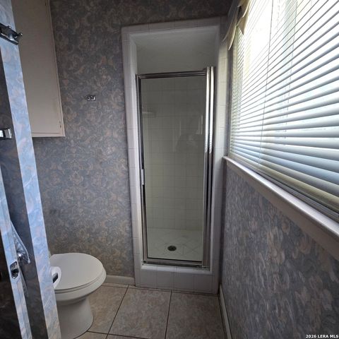 6331 mary jamison, Leon Valley, TX 78238