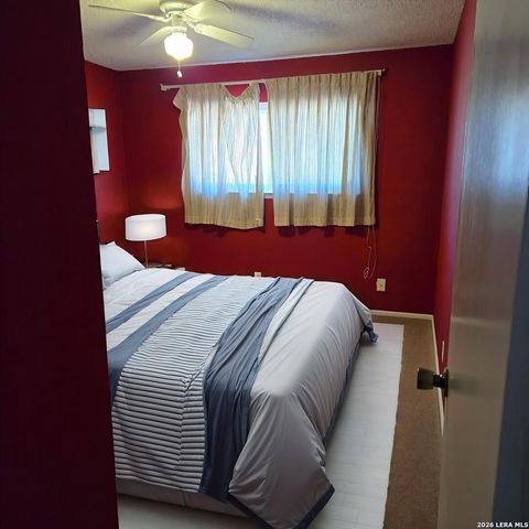 6331 mary jamison, Leon Valley, TX 78238