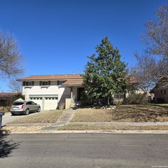 6331 mary jamison, Leon Valley, TX 78238