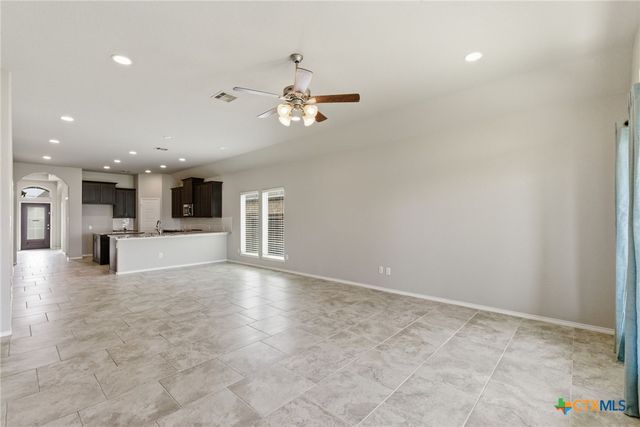 2940 Coral Way, Seguin, TX 78155