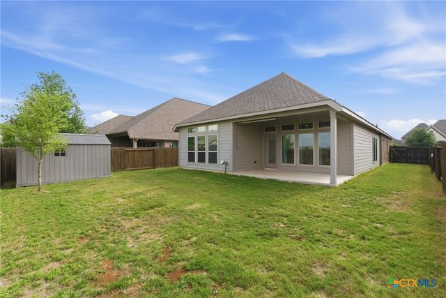 2940 Coral Way, Seguin, TX 78155