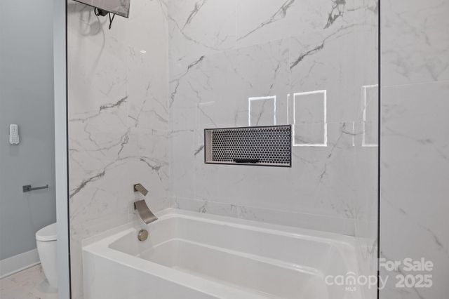 913 Wilson W Lee Boulevard, Statesville, NC 28677