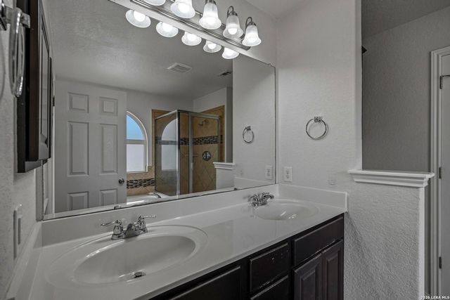 7023 Plains Way, San Antonio, TX 78253