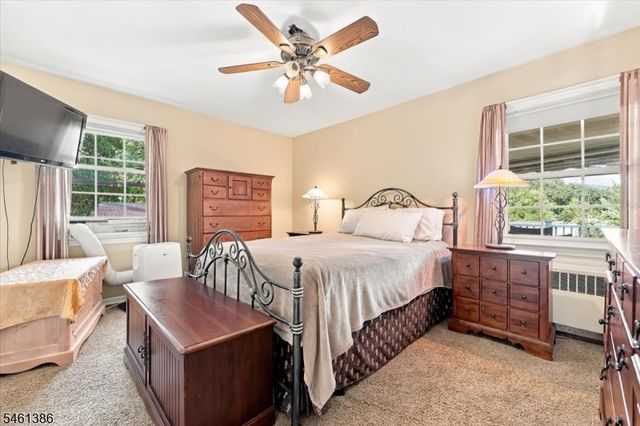 161 Manchester Ave, North Haledon Boro, NJ 07508