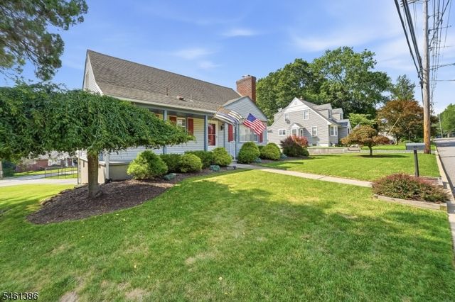 161 Manchester Ave, North Haledon Boro, NJ 07508