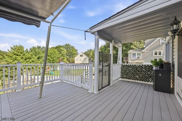 161 Manchester Ave, North Haledon Boro, NJ 07508
