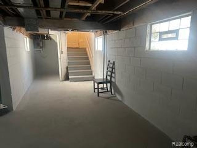 15067 Sumner, Redford, MI 48239