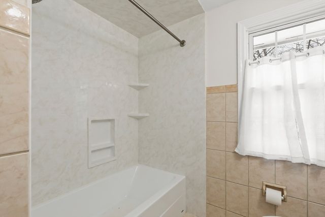 48 Donna Road, Bellingham, MA 02019