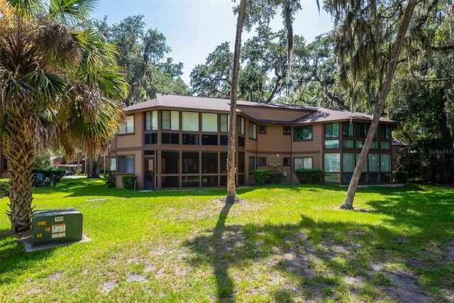 7 MID PINES CIRCLE, Palm Coast, FL 32137