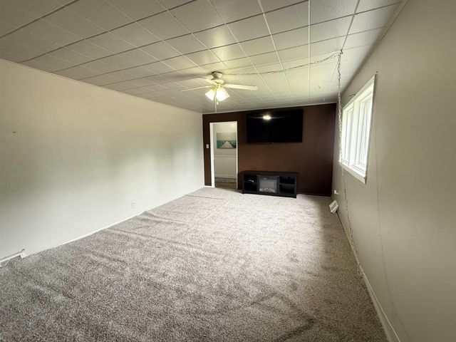 1418 11TH AVE NW, Minot, ND 58703