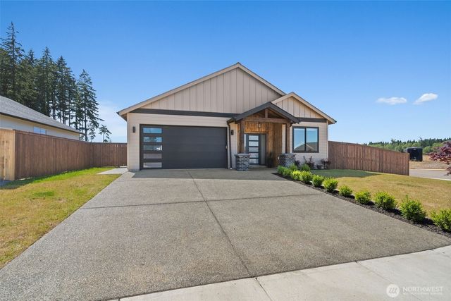 649 Prominence Street, Winlock, WA 98596