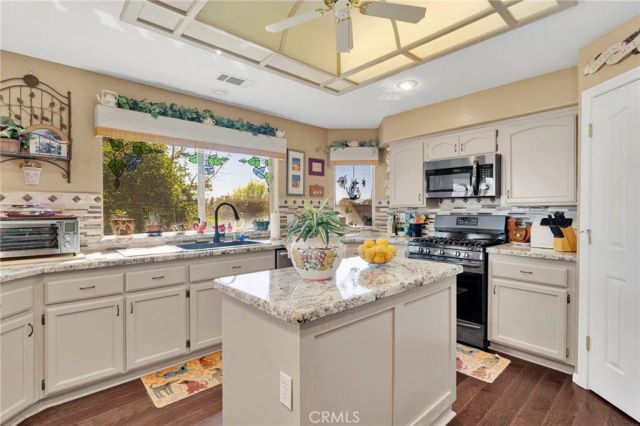 26491 Silver Lakes, Helendale, CA 92342