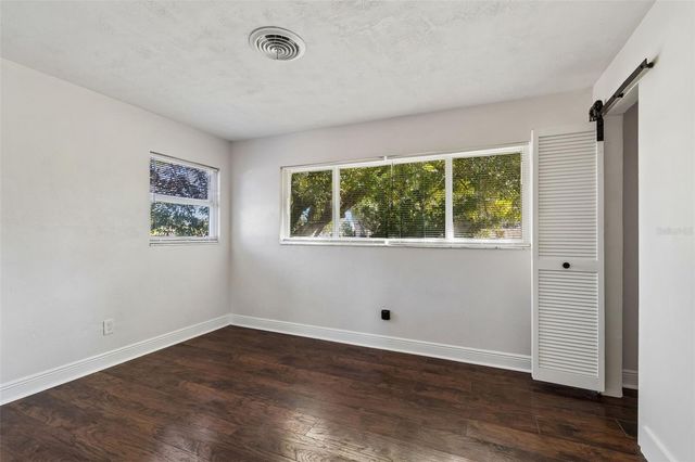 5755 43RD STREET N, St Petersburg, FL 33714