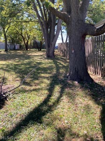 5721 Flowerdale Avenue, Cleveland, OH 44144
