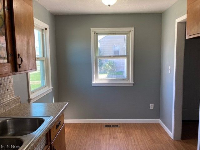 5721 Flowerdale Avenue, Cleveland, OH 44144