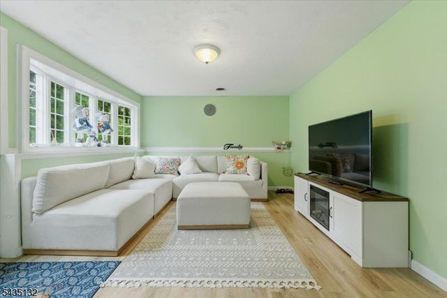 108 Taylor Ave, Hillsborough Twp., NJ 08844