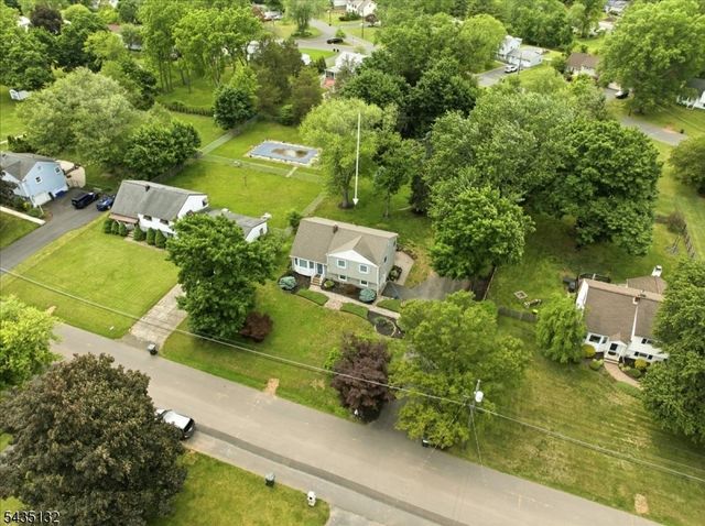 108 Taylor Ave, Hillsborough Twp., NJ 08844