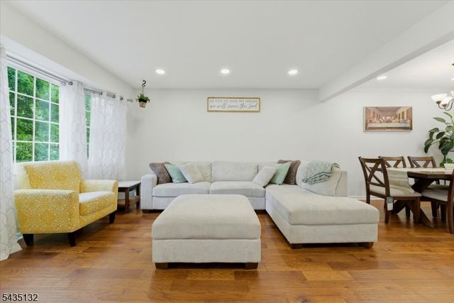 108 Taylor Ave, Hillsborough Twp., NJ 08844