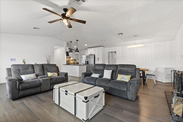 342 Billow Drive, San Diego, CA 92114